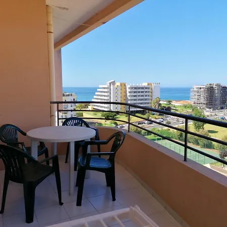 Apartmán With One Bedroom In With Shared Pool Furnished Balcony And Wifi