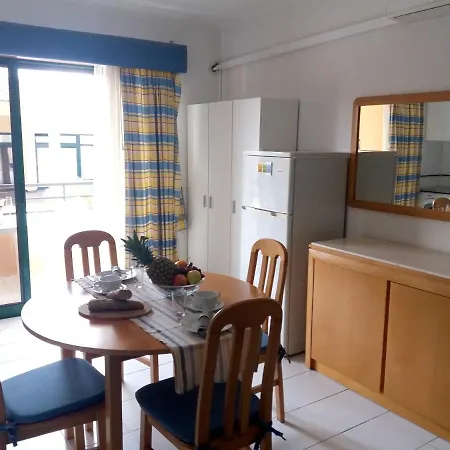With One Bedroom In With Shared Pool Furnished Balcony And Wifi Apartment *
