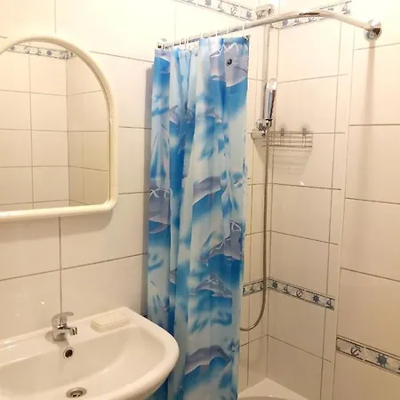 アパート With One Bedroom In With Shared Pool Furnished Balcony And Wifi ポルティマン